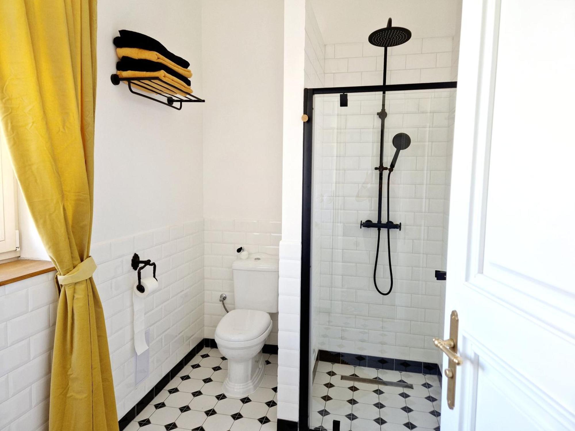 Villa Follemira Cz - Kitchen - Garden - Bike Storage Pencin Bagian luar foto